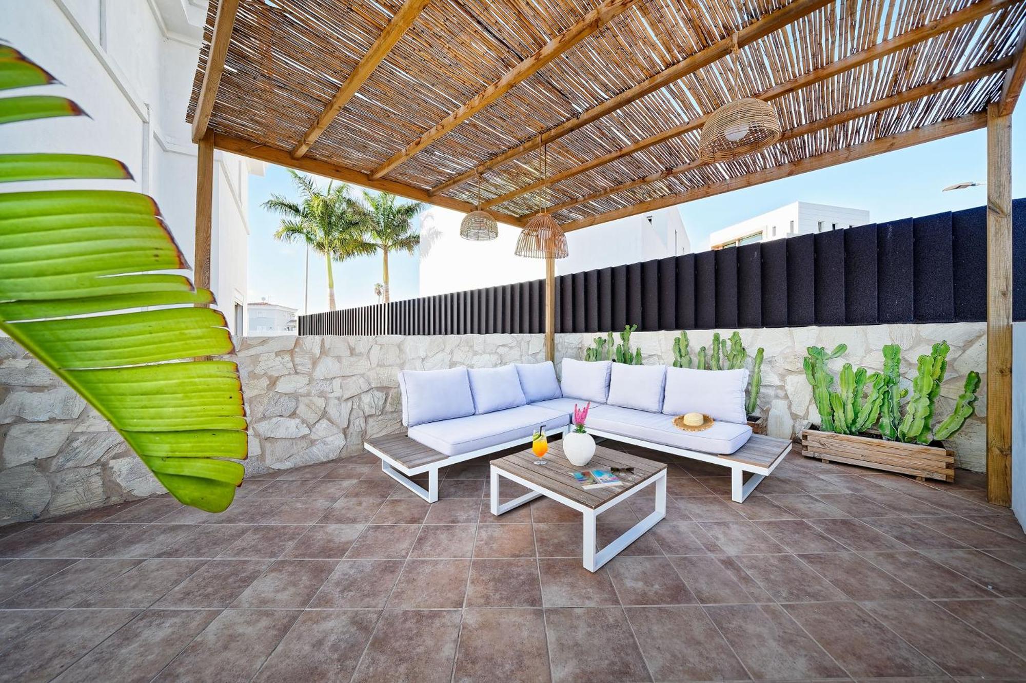 Villa Laravi By Maspalomas Holiday Villas Meloneras Extérieur photo